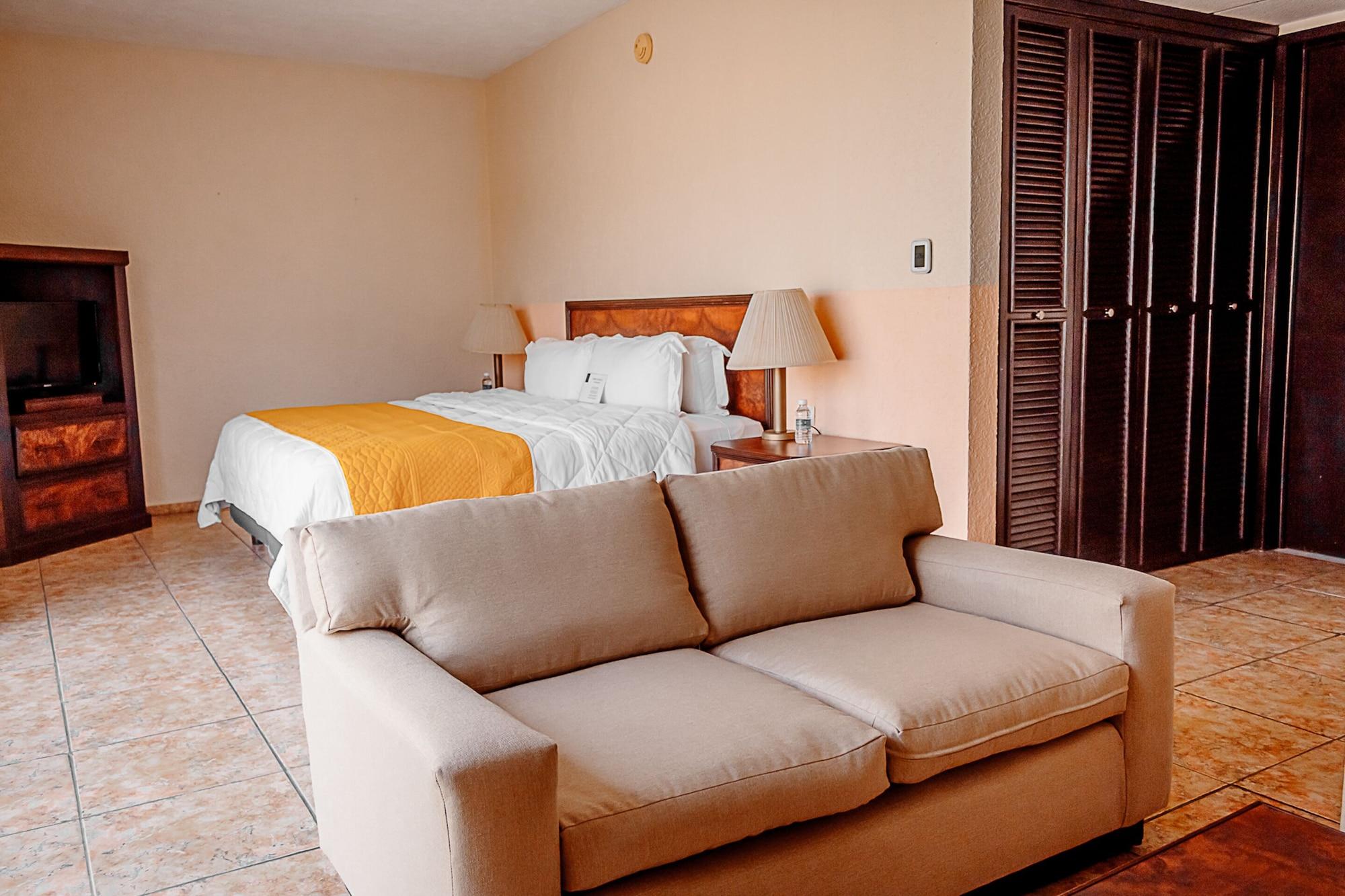 Hotel Los Aluxes Merida Exterior photo